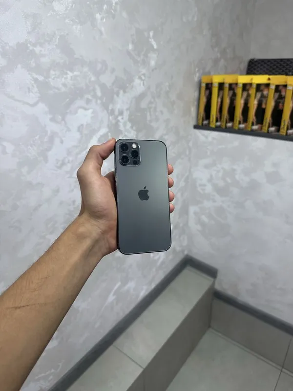 Iphone 12 pro sotiladi 1 Iphone 12 pro sotiladi 1