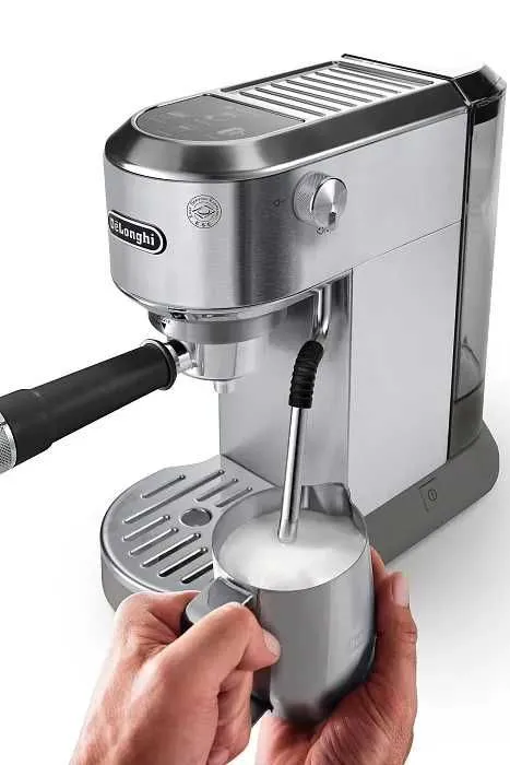 Рожковая кофеварка Delonghi EC890.M Dedica Duo новая модель — фото 4