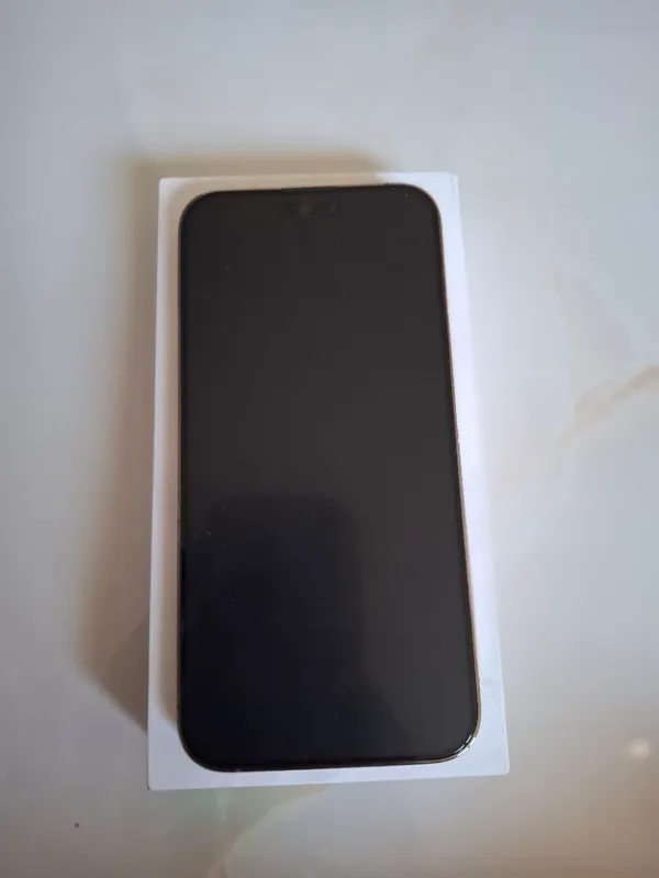 Iphone 14 pro max 128 gold 5