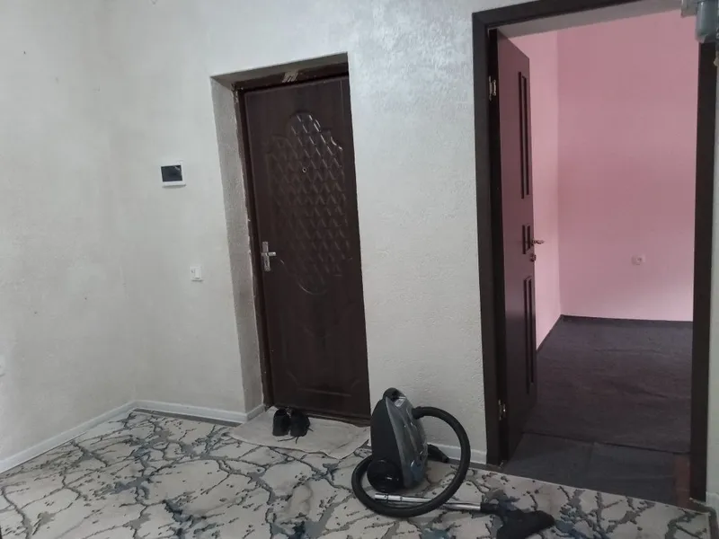 Arenda Mirzo ulug'bek tumani 3 xonali uy .400$ 7