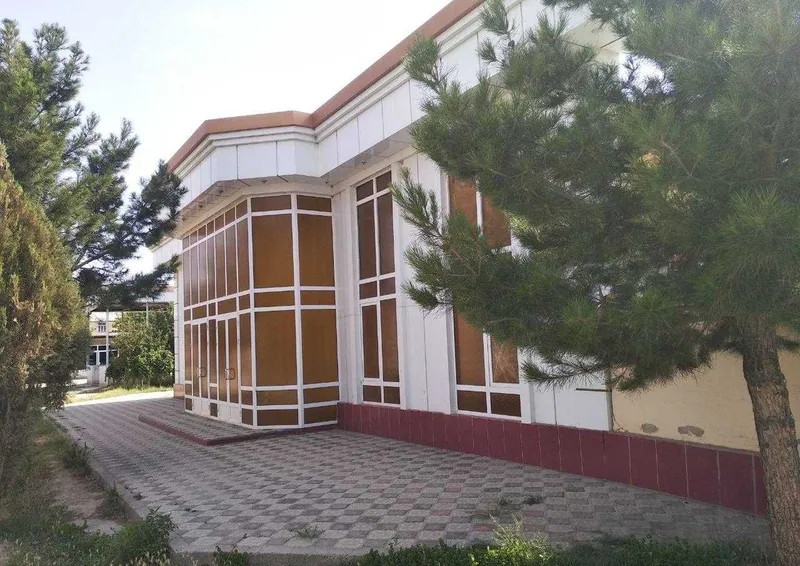 Помещение в аренду, напротив аэропорт Навои 1 Помещение в аренду, напротив аэропорт Навои 1