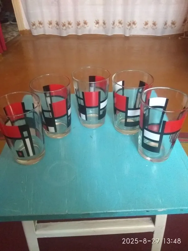 Стаканы чешские,без сколов,продаю,смотрите другие мои объявления — фото 1