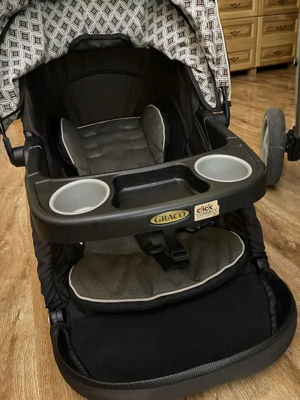 Коляска и автокресло Graco Click Connect 3 in 1 — фото 4