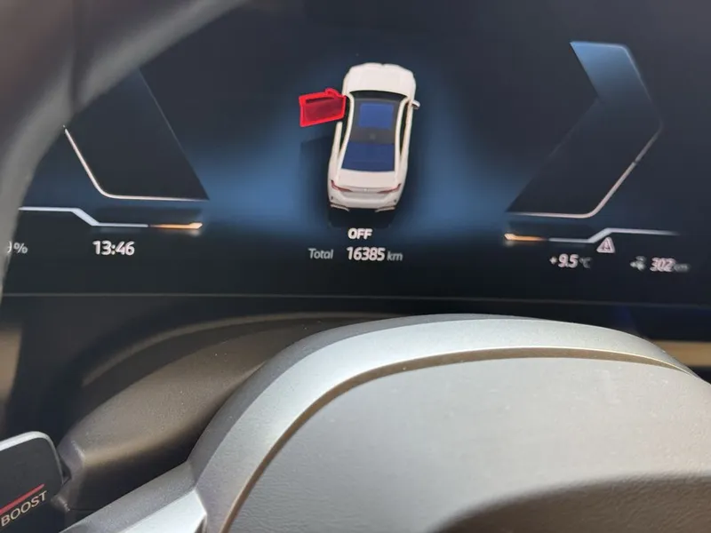 BMW i5 35L srochno 3 BMW i5 35L srochno 3