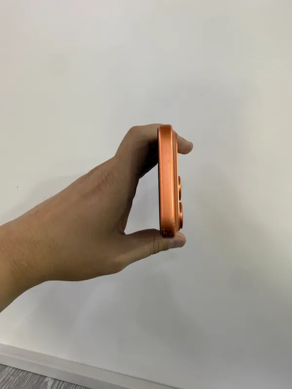 iPhone 17 Pro (SIM+SIM), 256 ГБ 6 iPhone 17 Pro (SIM+SIM), 256 ГБ 6