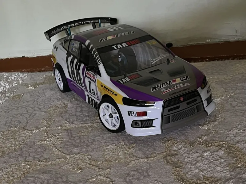 Mitsubishi 1/10 4x4 drift
