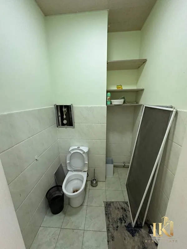 Parkent bozori yonidagi Vita stroy turar-joy majmuasida 2 xonali kvartira sotiladi 5