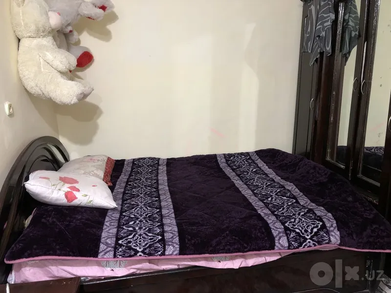 Спальный диван или шкаф с 2 тумбочками 2 Спальный диван или шкаф с 2 тумбочками 2