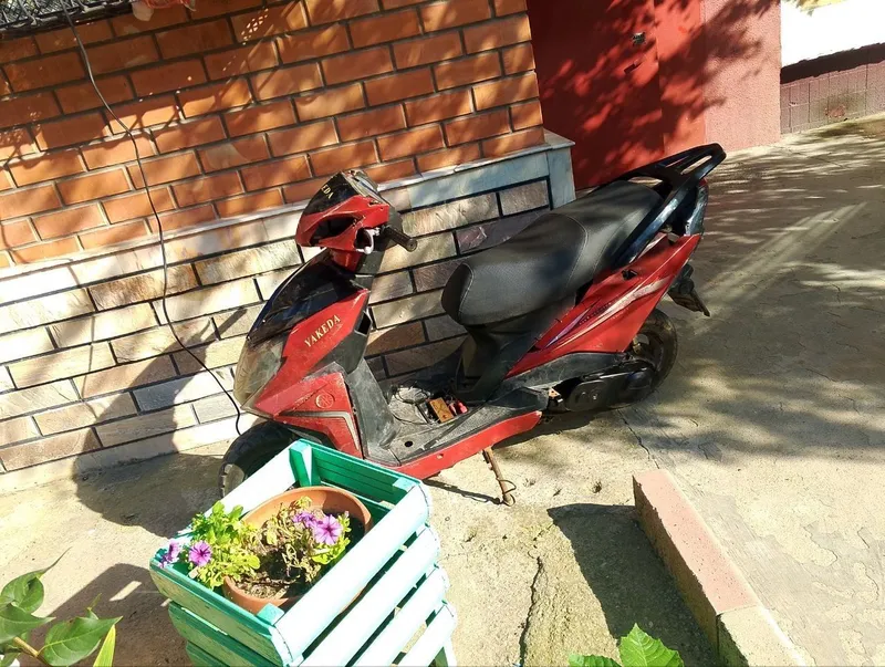 Бензиновый скутер 150cc 2