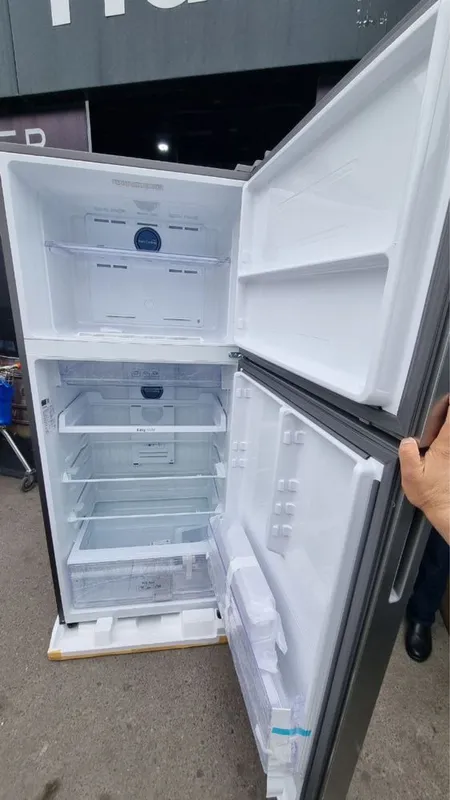 Холодильник Samsung RT53DG7A10S9WT — фото 1