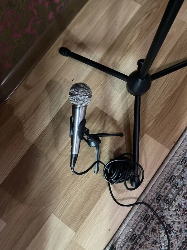 Продается подставка под микрофон — фото 3