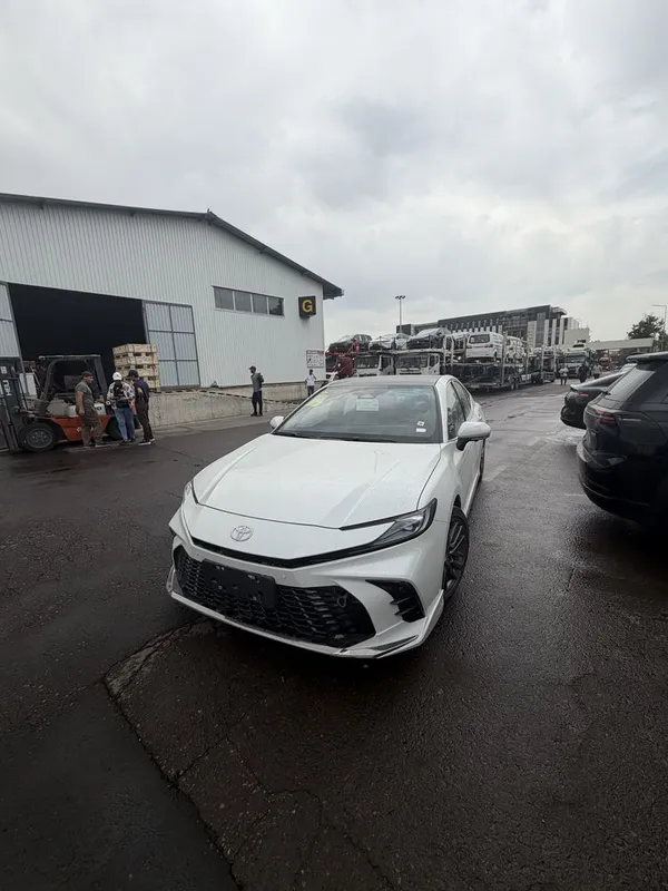 tayota camry 80 2026