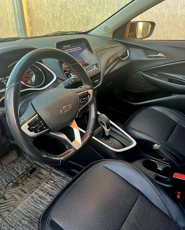 Chevrolet Onix Redline. (6AT) 6 Chevrolet Onix Redline. (6AT) 6