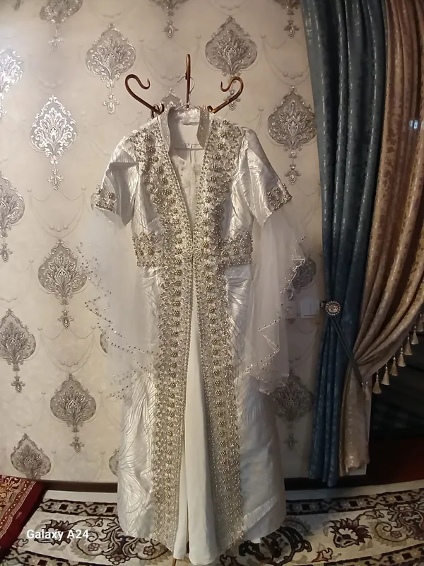 Ayollar libosi kelinchaklargga