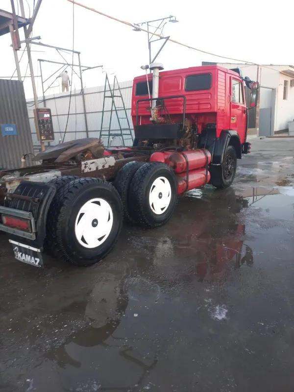 Kamaz tegach sotiladi 7