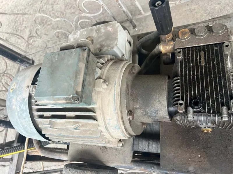 200–300 bar gacha suv bosimi Avtomobil, fasad, yo‘l va texnikalarni yu — фото 2