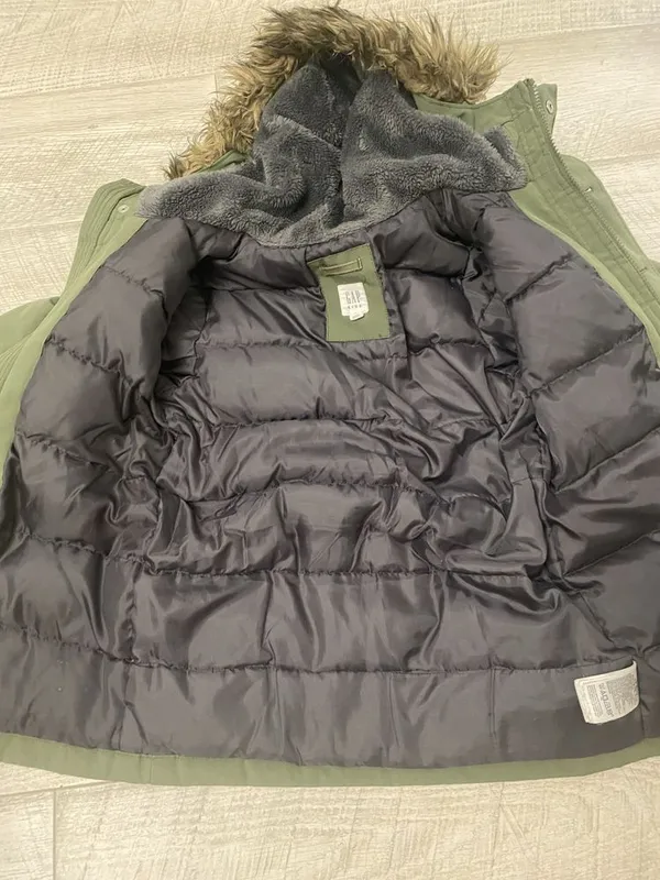 Куртка аляска gap на мальчика 5-6-7 лет 2 Куртка аляска gap на мальчика 5-6-7 лет 2