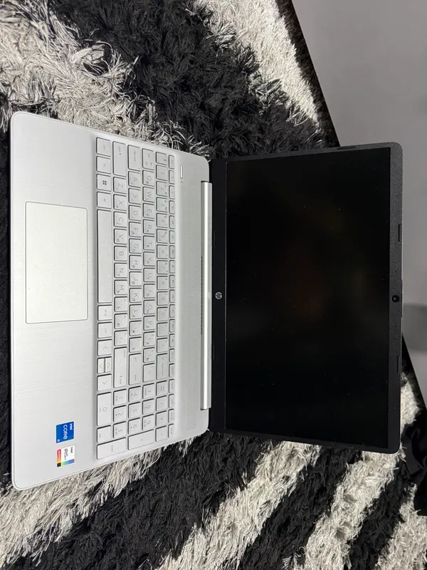 Ноутбук HP 4