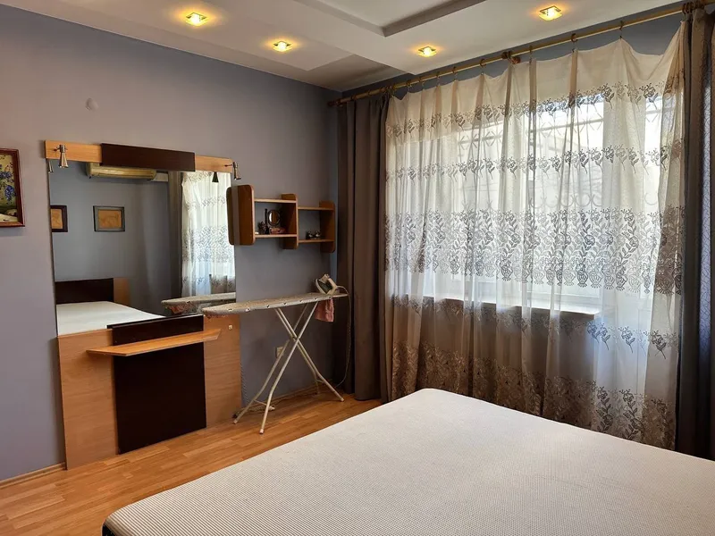 5 xonali kvartira, 100 m2, Mirzo Ulug'bek 3
