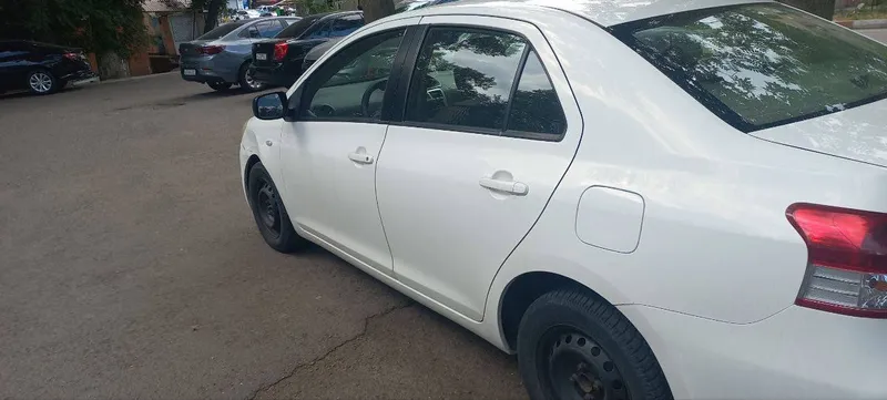 Toyota Yaris 10 Toyota Yaris 10