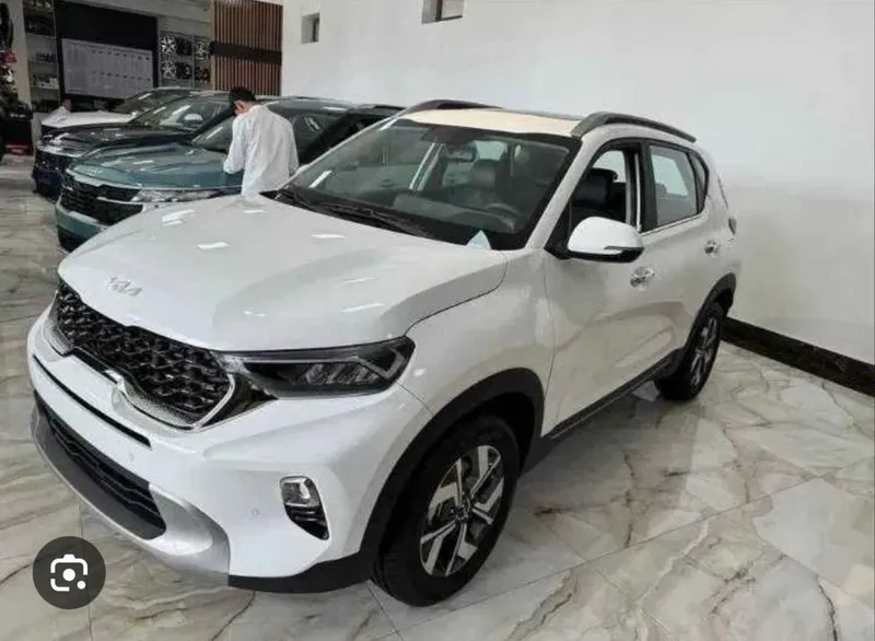 Kia Sonet 3 positsiya продается