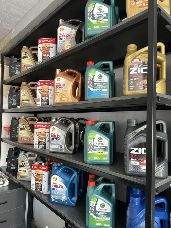 Shell Castrol Adinol Lotos Zic Kixx Lotos Avista Totachi Petravol Moy
