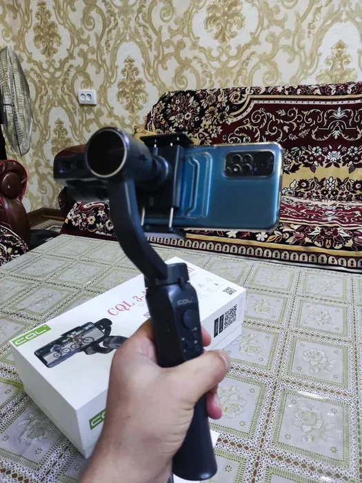 Продается стабилизатор для телефона / Gimbal, б/у 2 Продается стабилизатор для телефона / Gimbal, б/у 2