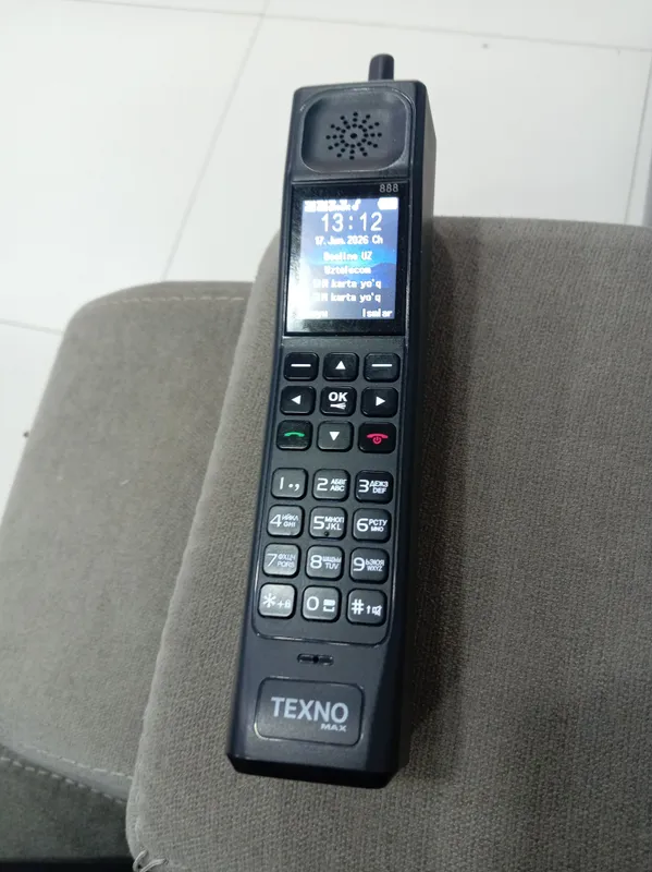 Telefon sifati zo'r holati yaxshi zaryadi bir xafta ketadi