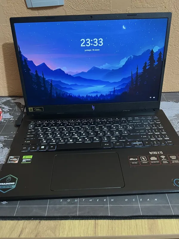 Продаю игровой ноутбук Acer