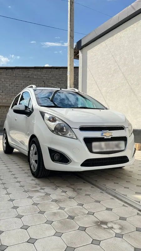Spark 2020 автомат  позиция 4. срочно сотаман 5