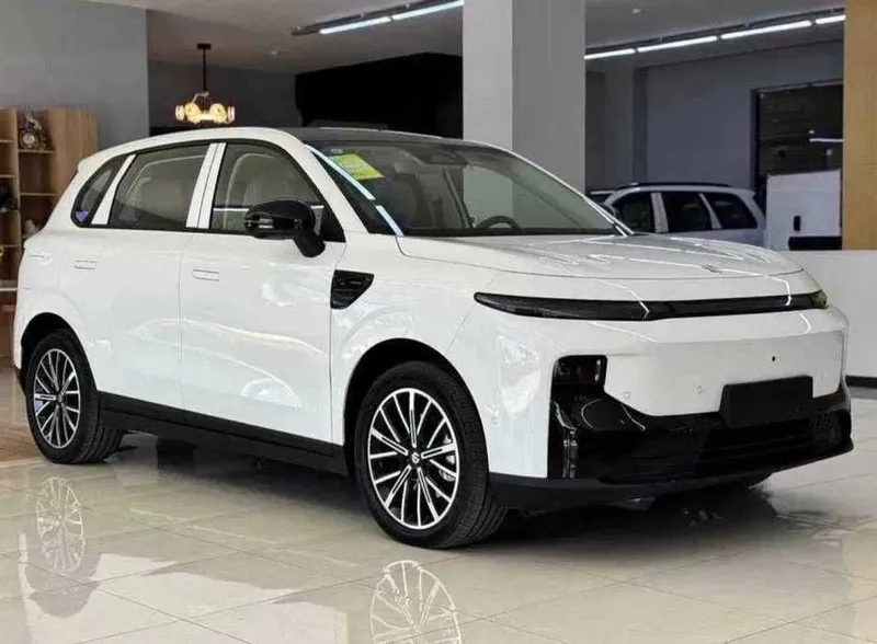leapmotor B10 comfort 510km Nasiya savdo va Naqd tolov 2 leapmotor B10 comfort 510km Nasiya savdo va Naqd tolov 2