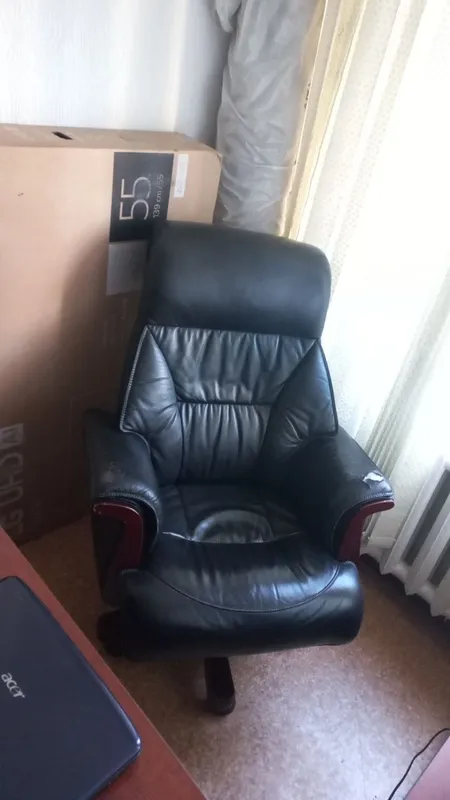 Ish stoli, direktor kreslosi, shkaf to‘plami 3