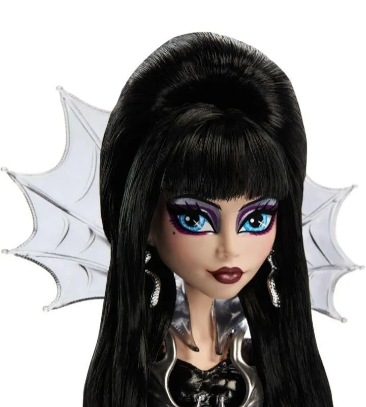 Кукла monster high Scullectot Elvira Mistress of Dark 1