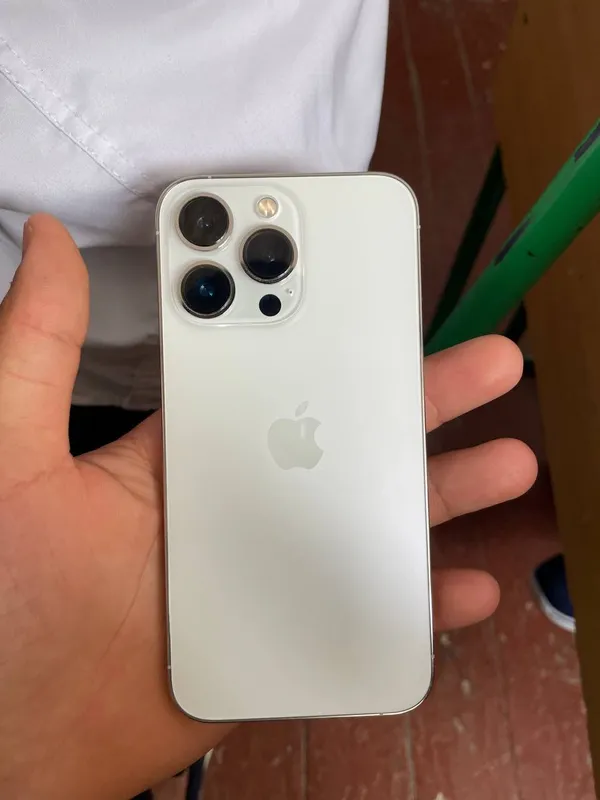 Iphone.