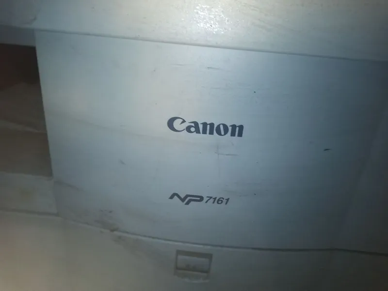 копиравальный апарат(ксерокс)Canon NP7161.надо мастеру показать 3 копиравальный апарат(ксерокс)Canon NP7161.надо мастеру показать 3