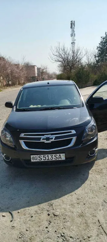 Cobalt avtomobil 2013