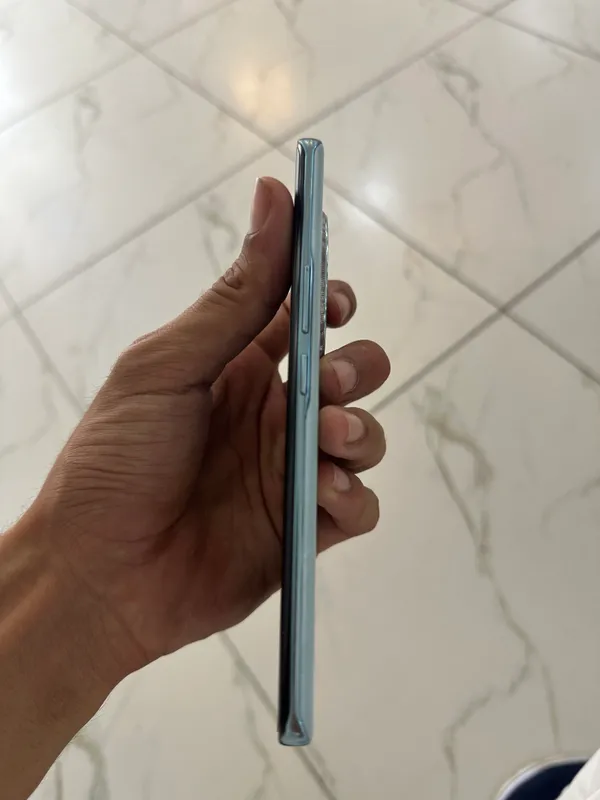 honur 9c 5 g 256 telefon yanggi 4