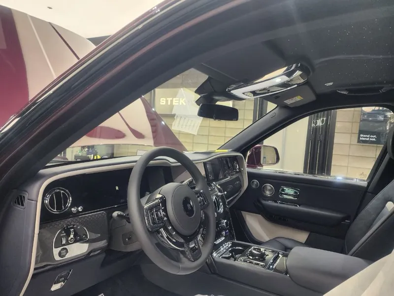 Rolls-Royce Cullinan Black Badge — фото 6