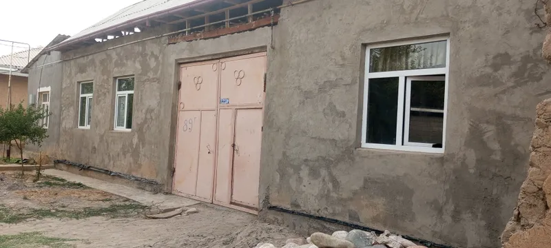 уй сотилади Қибрай Майскийда яҳши қулай жойда жойл — фото 1