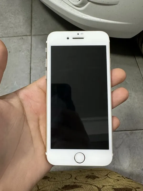 Iphone 7 128GB Gold tinniq sotiladi