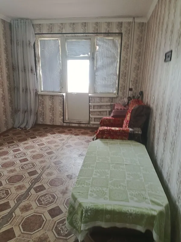 Сдаётся 1 ком кв в Чирчике 3 этаж 8 мкн не долеко от дороги — фото 4