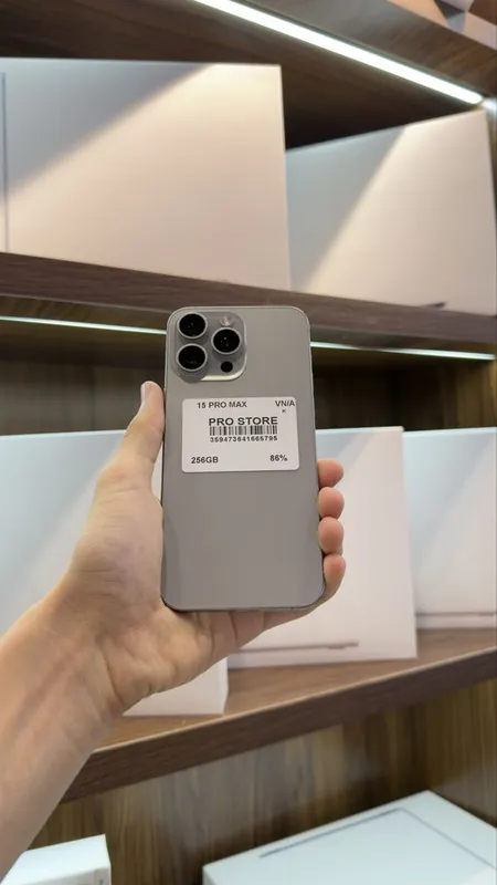 iphone 15 pro max naxtka 1