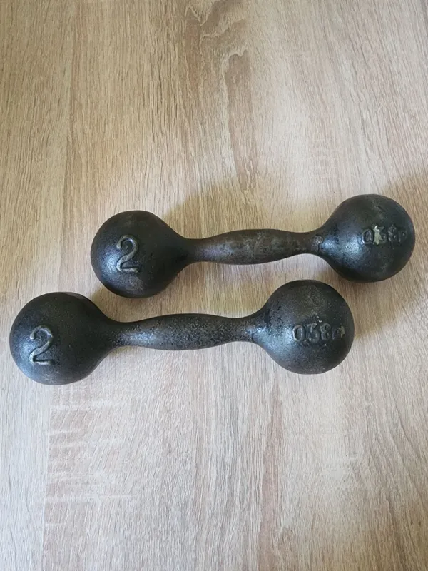 Гантели чугунные, по 2 кг Гантели чугунные, по 2 кг