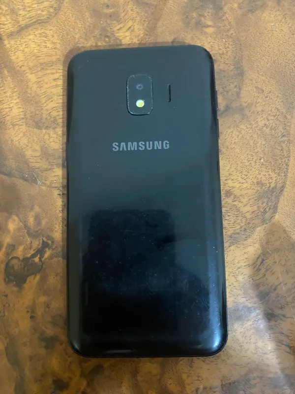 Telefon sotiladi j2