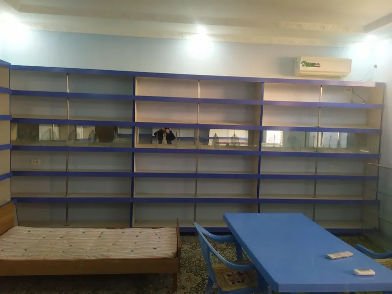 Продаются торговые полки для магазина