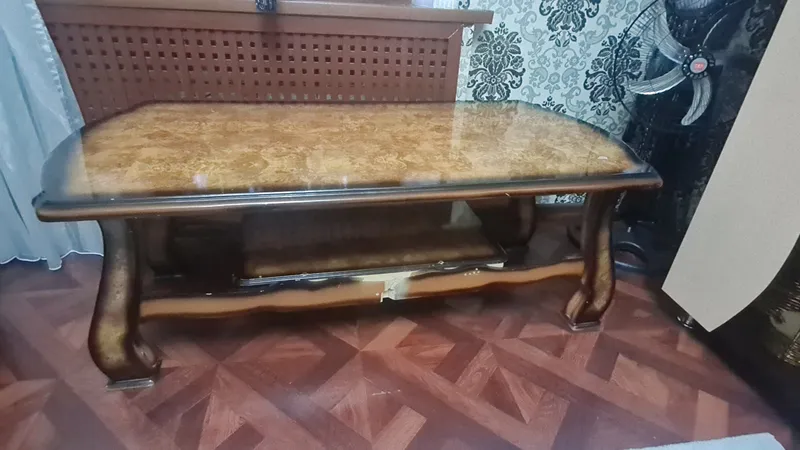 журнальный столик