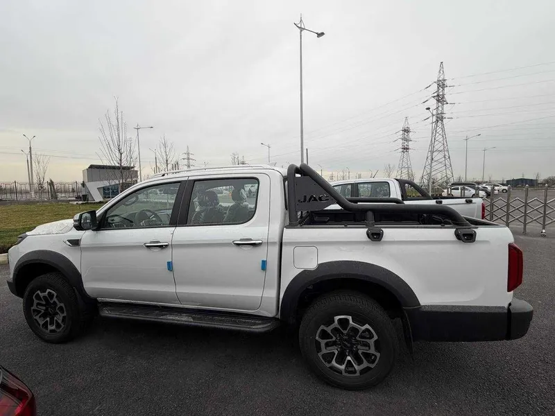 JAC T9 Luxury 4x4 Pikap Yangi Avtomat / Kredit Lizing Rassrochka — фото 4