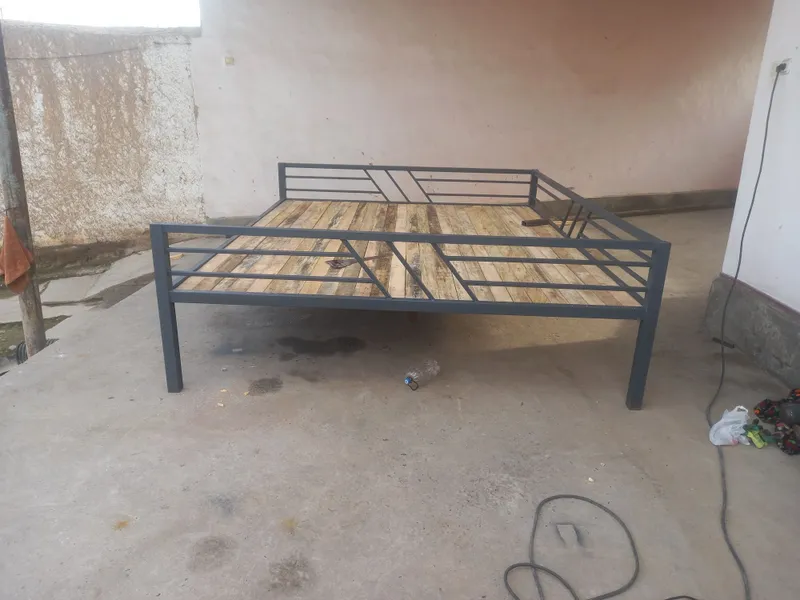 Karovat tapchan sotiladi 2 ga 2.5 razmer — фото 2