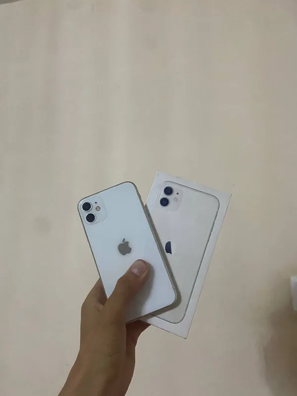 iPhone 11 Xotira 64 yonqis 74 xameri radnoy — фото 2