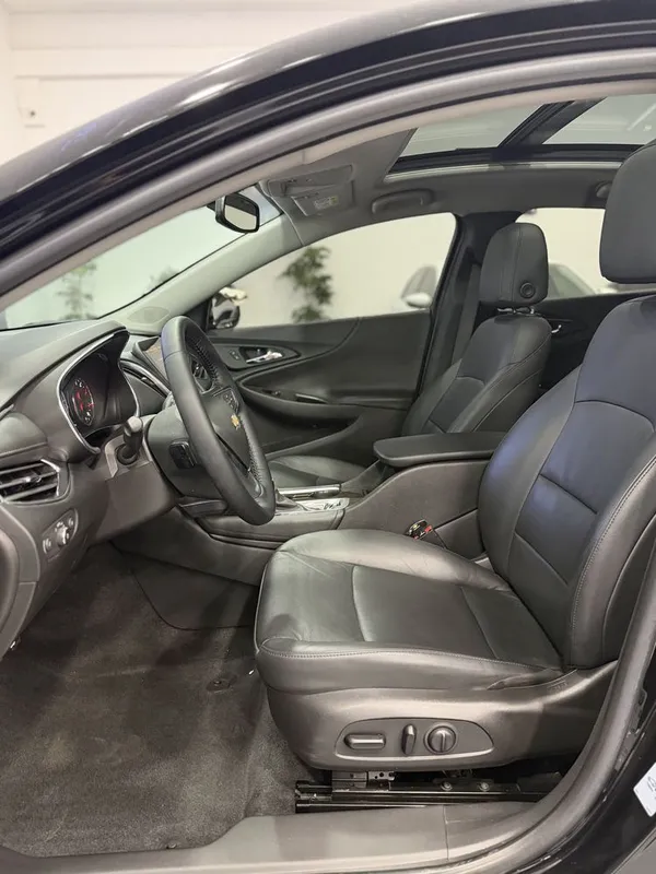 Chevrolet Malibu Premier 2022 — фото 2